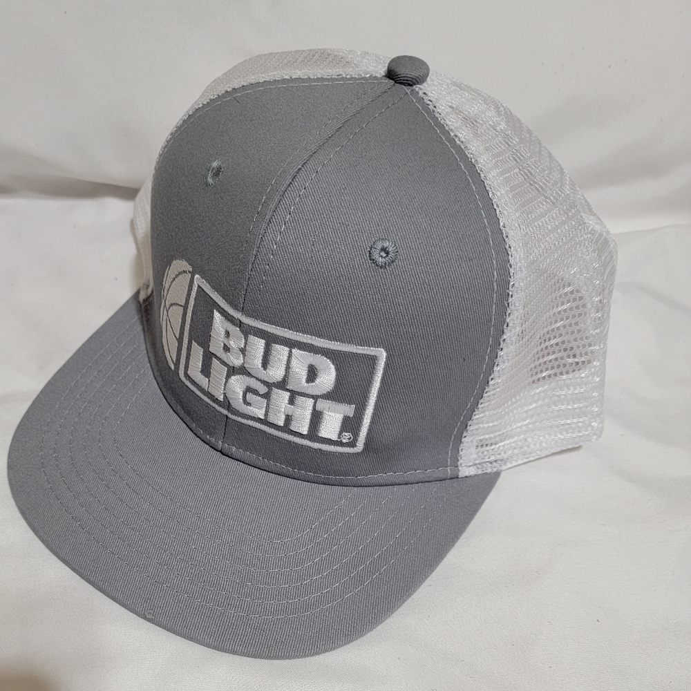 Bud Light hat - Picture 4 of 4